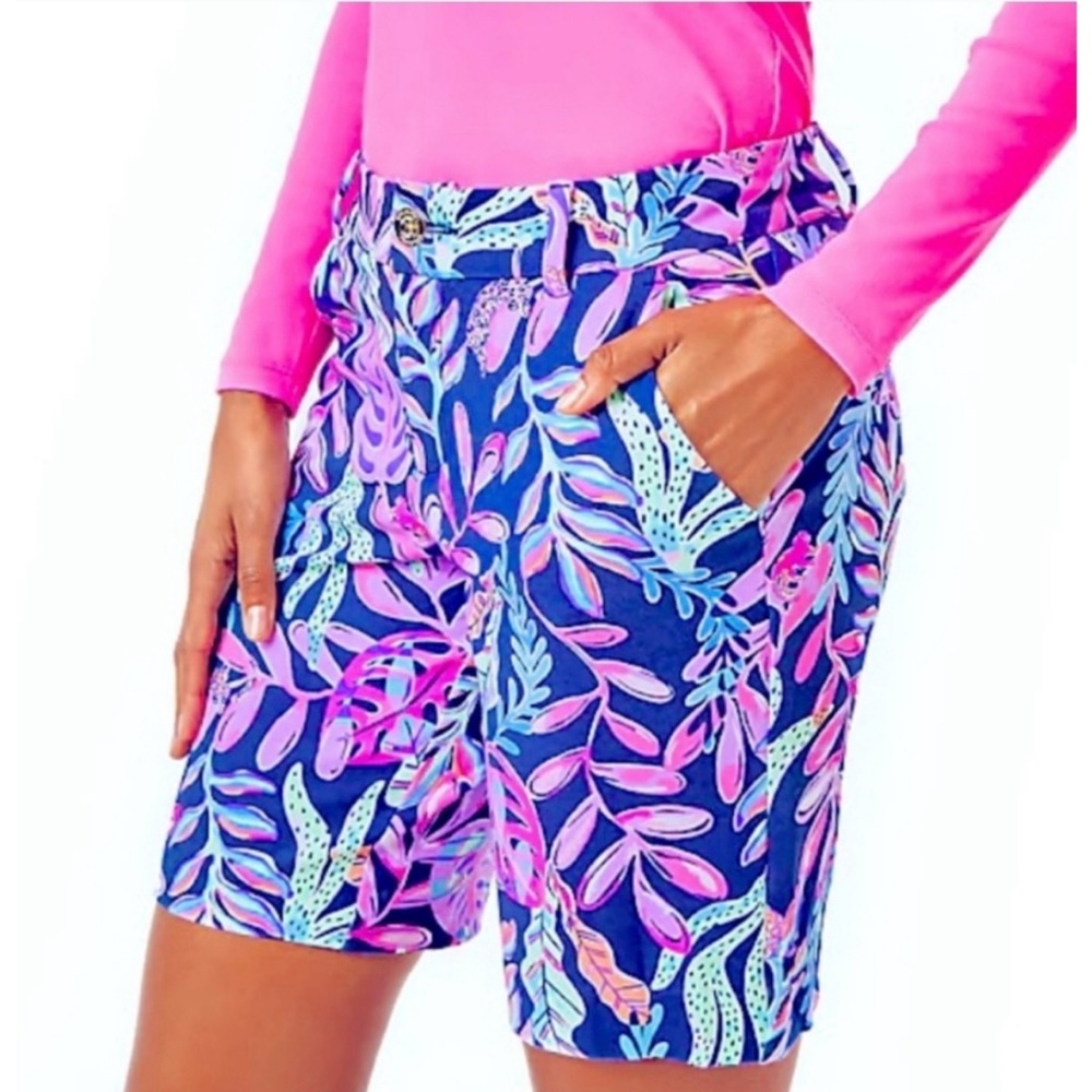 Lilly Pulitzer 9” Natia Mid-Rise Knit Short Oyster Bay You’ve Been Spotted Sz 4
